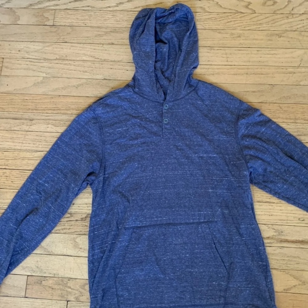 Pull over sweater